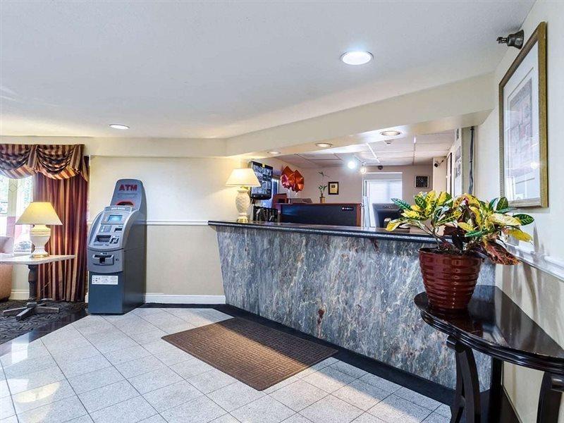 Rodeway Inn Brockton Kültér fotó