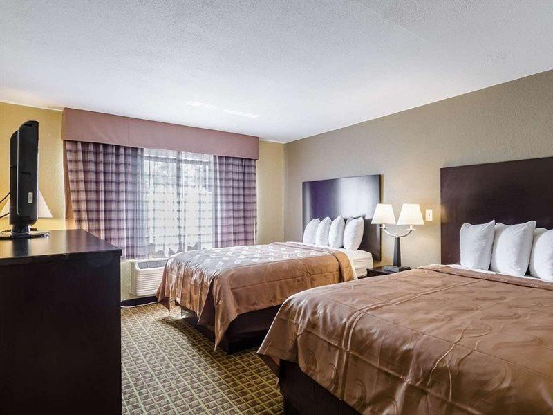 Rodeway Inn Brockton Kültér fotó