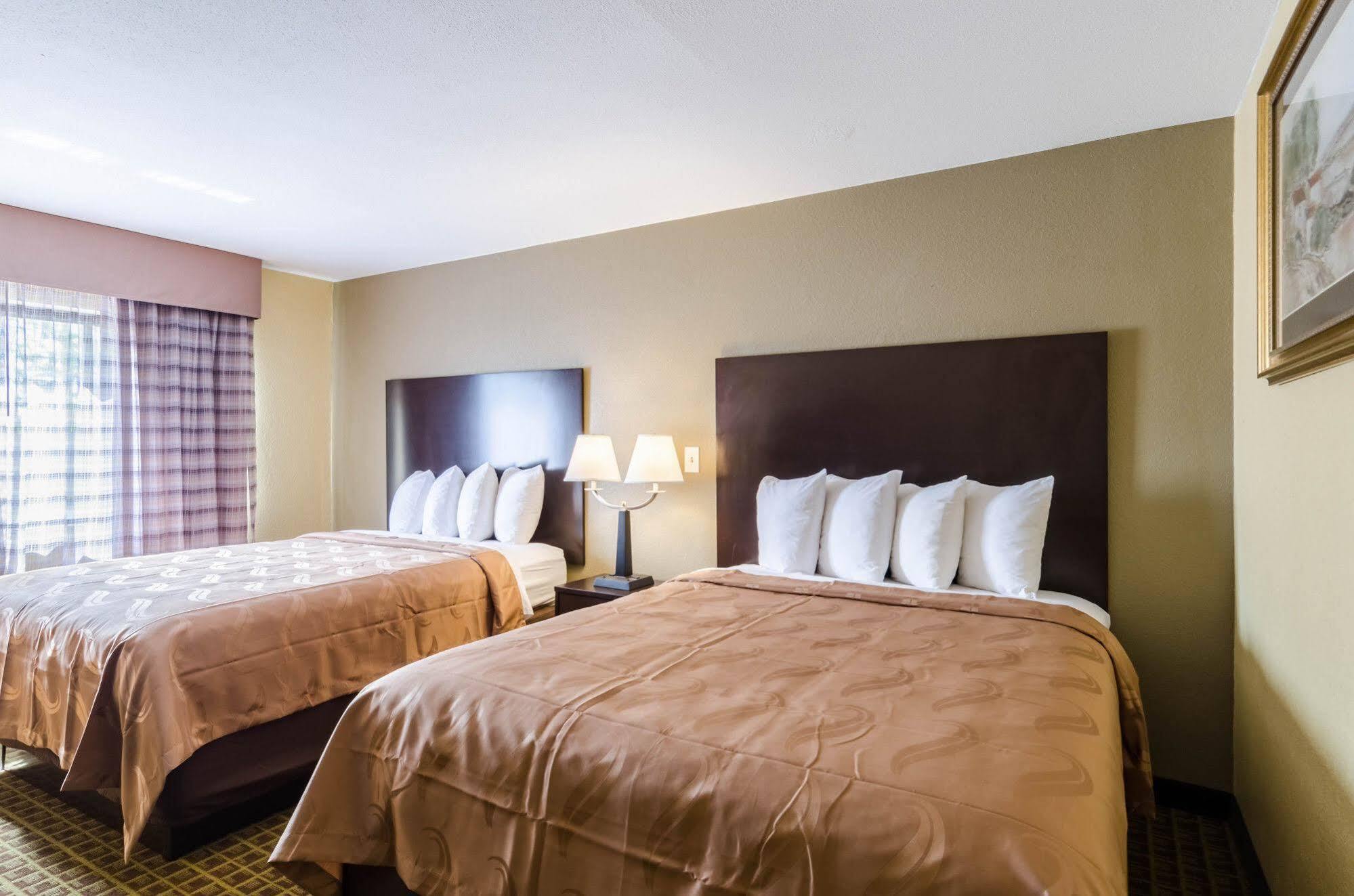 Rodeway Inn Brockton Kültér fotó